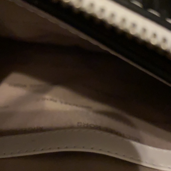 Wristlet - Picture 3 of 3